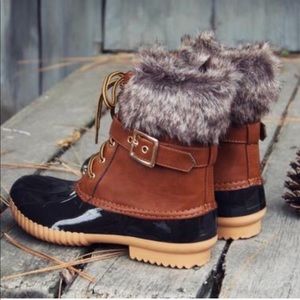 Shoes - Must Have Tan Duck Boots Shoes - Must Have Tan Duck Boots